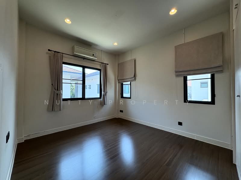 Setthasiri Krungthep Kreetha, Bangkok, Krungthep Kreetha Road, Hua Mak, Bang Kapi, Bangkok, 4 Bedrooms, 200 sqm, Single Detached House For Sale, by Nutty Property, 500150944 - DDproperty.com