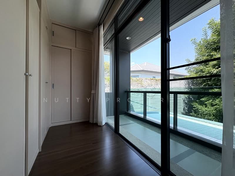 Setthasiri Krungthep Kreetha, Bangkok, Krungthep Kreetha Road, Hua Mak, Bang Kapi, Bangkok, 4 Bedrooms, 200 sqm, Single Detached House For Sale, by Nutty Property, 500150944 - DDproperty.com