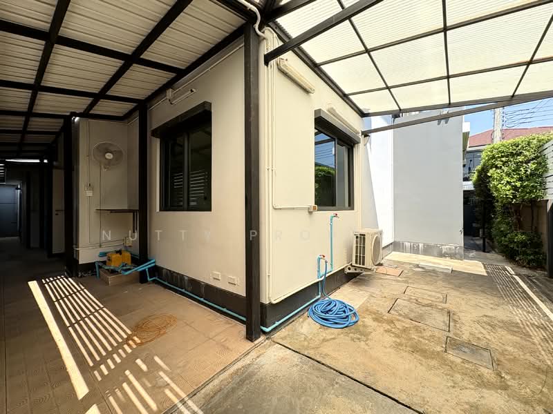 Setthasiri Krungthep Kreetha, Bangkok, Krungthep Kreetha Road, Hua Mak, Bang Kapi, Bangkok, 4 Bedrooms, 200 sqm, Single Detached House For Sale, by Nutty Property, 500150944 - DDproperty.com