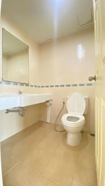 Lumpini Place Pinklao, Bangkok, 28 Borommaratchachonnani Road, Bang Bamru, Bang Phlat, Bangkok, 2 Bedrooms, 65 sqm, Condo For Sale, by Sawitree Khwanmuang, 500150957 - DDproperty.com