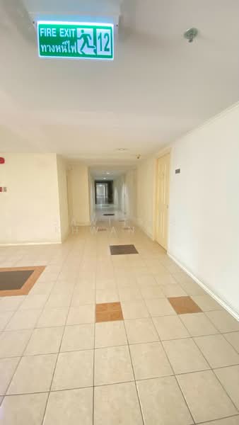 Lumpini Place Pinklao, Bangkok, 28 Borommaratchachonnani Road, Bang Bamru, Bang Phlat, Bangkok, 2 Bedrooms, 65 sqm, Condo For Sale, by Sawitree Khwanmuang, 500150957 - DDproperty.com