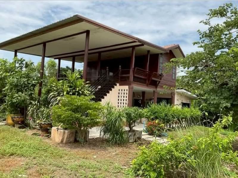 Land and House 8 rai Saraburi, Saraburi, Ban Lam, Wihan Daeng, Saraburi, , 13,104 sqm, Land For Sale, by Chanitnun Mewongukote, 500150980 - DDproperty.com