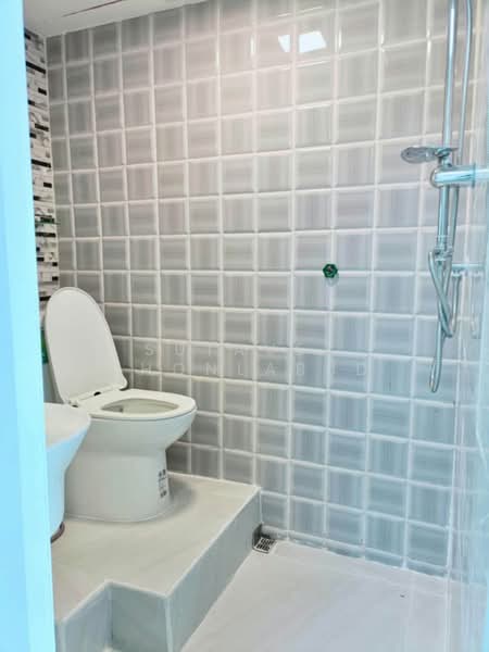 Modern Home Place, Bangkok, Soi On Nut 46, Suan Luang, Suan Luang, Bangkok, 2 Bedrooms, 80 sqm, Condo For Rent, by Sutavee Chonlabud, 500151036 - DDproperty.com