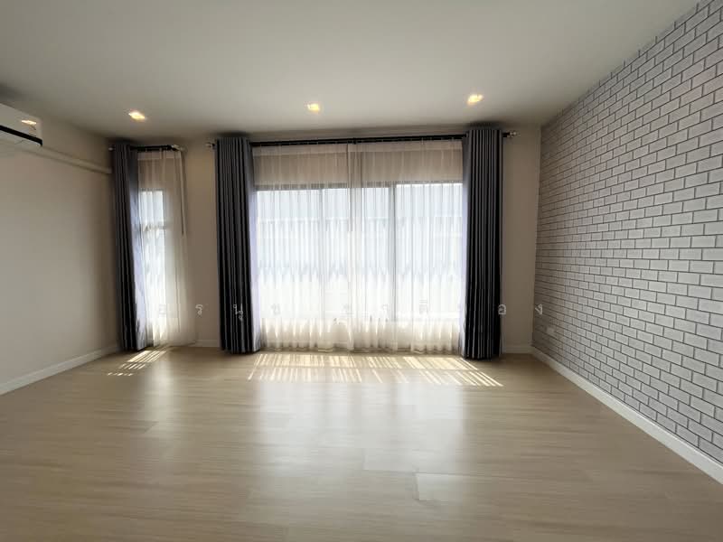 Plex Bangna, Samut Prakan, 90/239 Burapha Withi Expressway, Bang Kaeo, Bang Plee, Samut Prakan, 3 Bedrooms, 190 sqm, Townhouse For Rent, by อรนุช ชาติทอง, 500151042 - DDproperty.com