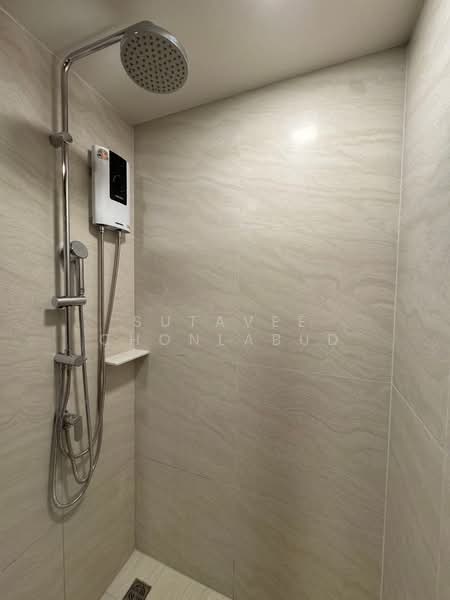 The Base Urban Rama 9, Bangkok, Huai Khwang, Huai Khwang, Bangkok, 1 Bedroom, 35 sqm, Condo For Rent, by Sutavee Chonlabud, 500151049 - DDproperty.com