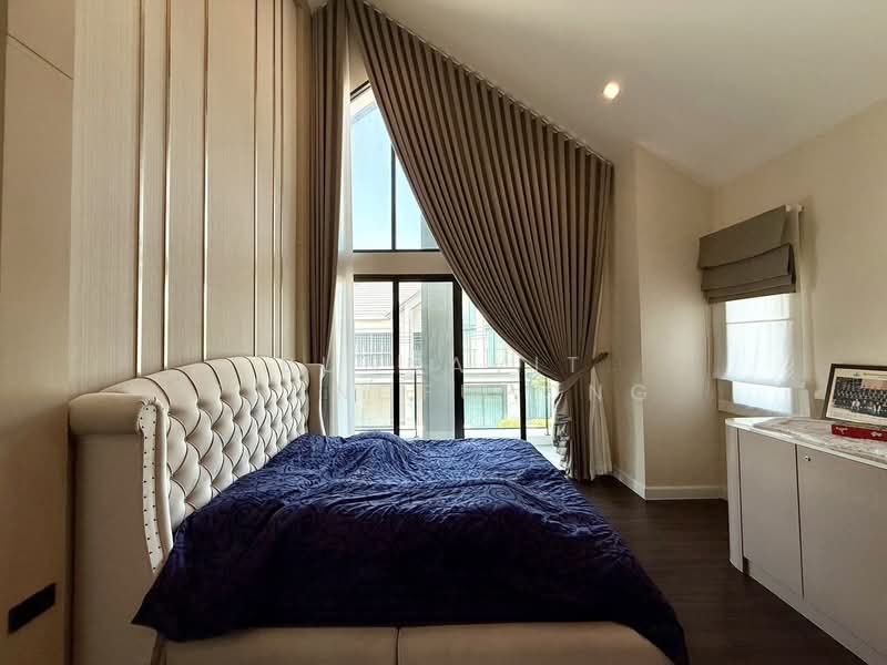 Bangkok Boulevard Signature Ramintra-Watcharapol, Bangkok, Chatu Chot 3 Alley, O-Ngoen, Sai Mai, Bangkok, 4 Bedrooms, 315 sqm, Single Detached House For Sale, by Bunnavit Faungfupong, 500151057 - DDproperty.com