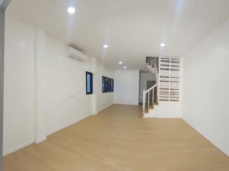 ขายบ้านแฝดดอนเมือง, กรุงเทพ, ดอนเมือง, ดอนเมือง, กรุงเทพ, 130 ตร.ม., บ้านแฝด ขาย, โดย พงศ์สุธี เหลืองเสรี, 500151058 - DDproperty.com