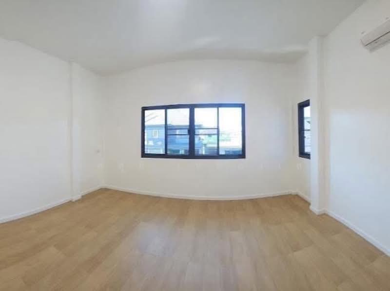 Donmueng House, Bangkok, Don Mueang, Don Mueang, Bangkok, 2 Bedrooms, 130 sqm, Semi-Detached House (Twin House) For Sale, by พงศ์สุธี เหลืองเสรี, 500151058 - DDproperty.com