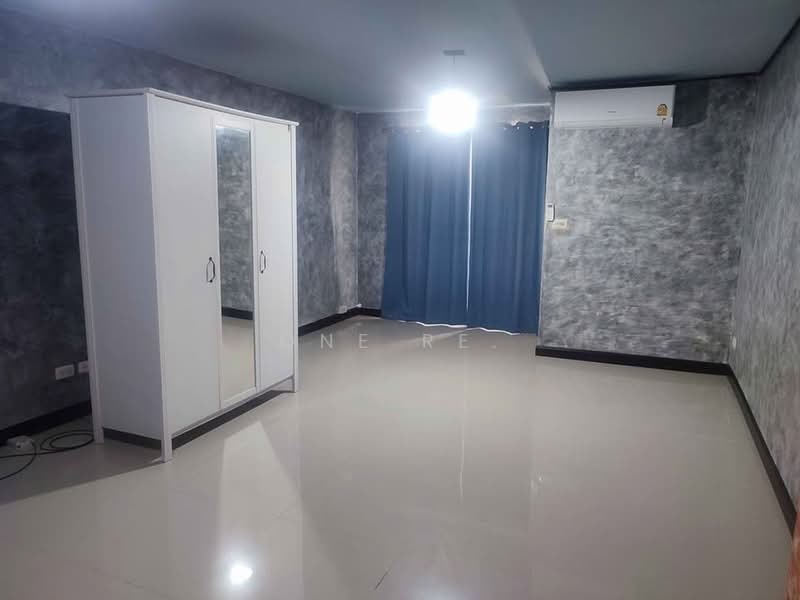 Champs Elysees Tiwanon, Nonthaburi, 50 Tiwanon Road, Ban Mai, Pak Kret, Nonthaburi, 1 Bedroom, 29 sqm, Condo For Sale, by One Re., 500151092 - DDproperty.com