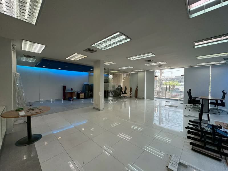 Commercial Building for Rent – Krung Kasem Rd., Bangkok, Pom Prap, Pom Prap Sattru Phai, Bangkok, , 1,000 sqm, Shophouse For Rent, by Pudis Chitrungsakorn, 500151097 - DDproperty.com