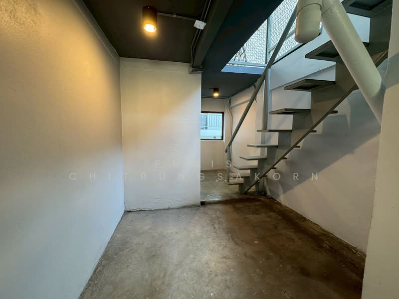 Commercial Building for Rent – Charoen Krung, Bangkok, Pom Prap, Pom Prap Sattru Phai, Bangkok, , 160 sqm, Shophouse For Rent, by Pudis Chitrungsakorn, 500151103 - DDproperty.com