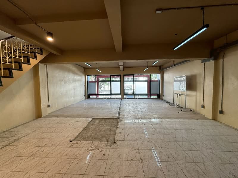 อาคารพาณิชย์ให้เช่า – เจริญกรุง, กรุงเทพ, ป้อมปราบ, ป้อมปราบศัตรูพ่าย, กรุงเทพ, 160 ตร.ม., ตึกแถว-อาคารพาณิชย์ ให้เช่า, โดย Pudis Chitrungsakorn, 500151103 - DDproperty.com