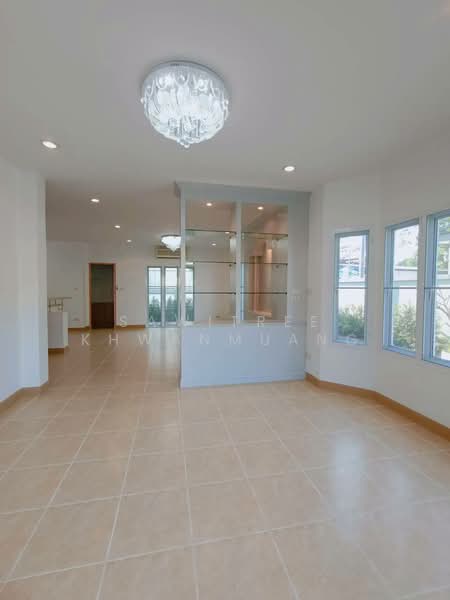 Flora Ville Park City Suwinthawong : ฟลอร่าวิลล์ พาร์ค ซิตี้ สุวินทวงศ์, กรุงเทพ, ถนนสุวินทวงศ์, ลำผักชี, หนองจอก, กรุงเทพ, 170 ตร.ม., บ้านเดี่ยว ขาย, โดย Sawitree Khwanmuang, 500151120 - DDproperty.com