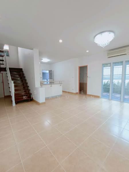 Flora Ville Park City Suwinthawong : ฟลอร่าวิลล์ พาร์ค ซิตี้ สุวินทวงศ์, กรุงเทพ, ถนนสุวินทวงศ์, ลำผักชี, หนองจอก, กรุงเทพ, 170 ตร.ม., บ้านเดี่ยว ขาย, โดย Sawitree Khwanmuang, 500151120 - DDproperty.com