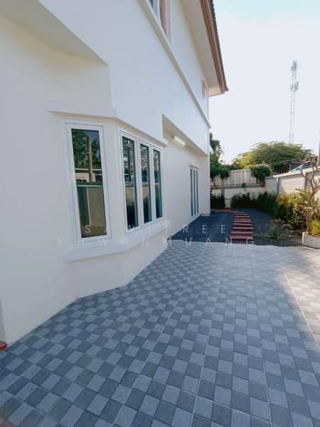 Flora Ville Park City Suwinthawong : ฟลอร่าวิลล์ พาร์ค ซิตี้ สุวินทวงศ์, กรุงเทพ, ถนนสุวินทวงศ์, ลำผักชี, หนองจอก, กรุงเทพ, 170 ตร.ม., บ้านเดี่ยว ขาย, โดย Sawitree Khwanmuang, 500151120 - DDproperty.com