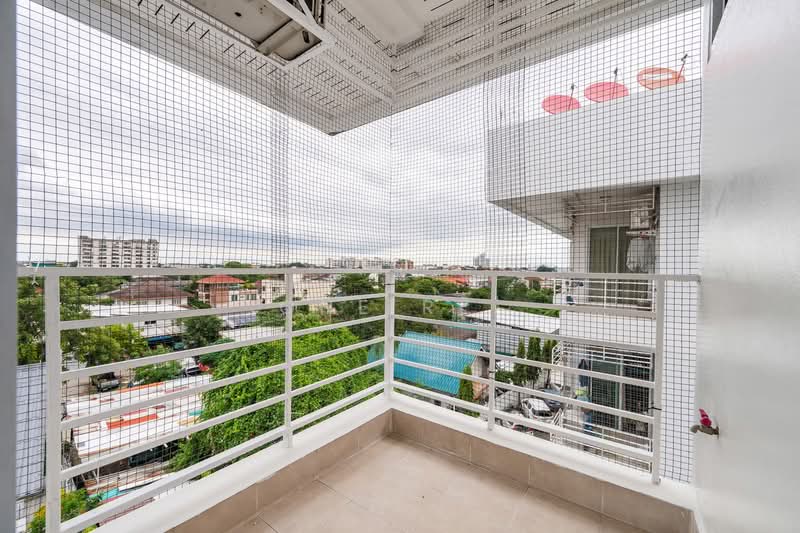 J.W. Suite, Bangkok, Ladprao, Lat Phrao, Lat Phrao, Bangkok, Studio, 30 sqm, Condo For Sale, by One Re., 500151133 - DDproperty.com