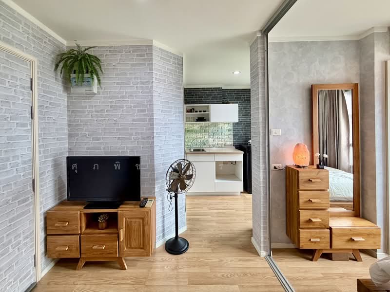 Lumpini Ville Sukhumvit 77-2, Bangkok, On Nut Rd, Suan Luang, Suan Luang, Bangkok, 1 Bedroom, 23 sqm, Condo For Sale, by ศุภพิชญ์ บุรานนท์, 500151135 - DDproperty.com