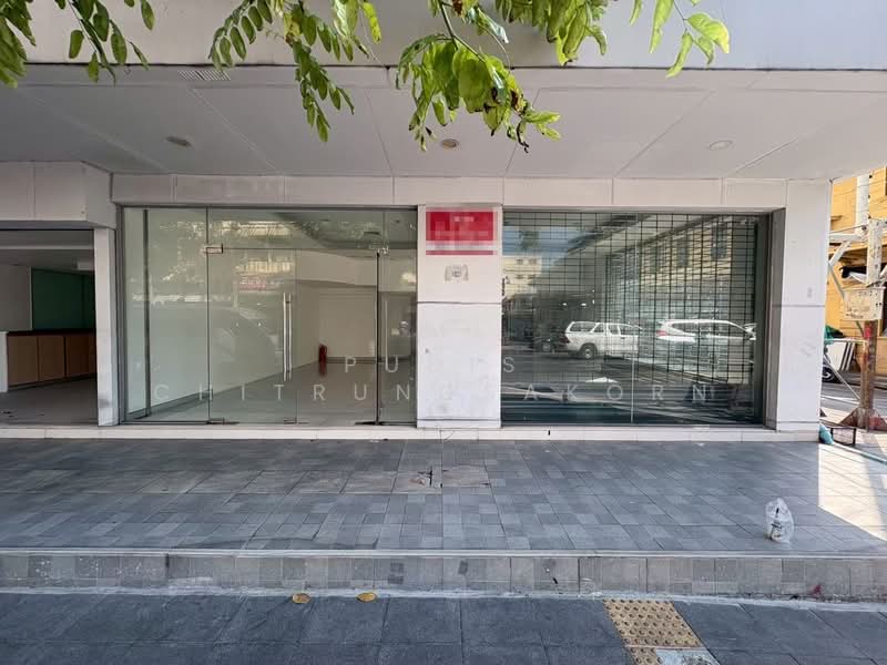 อาคารพาณิชย์ให้เช่า 3คูหา ชั้น 1 ทำเลติดถนนใหญ่, กรุงเทพ, ป้อมปราบ, ป้อมปราบศัตรูพ่าย, กรุงเทพ, 175 ตร.ม., ตึกแถว-อาคารพาณิชย์ ให้เช่า, โดย Pudis Chitrungsakorn, 500151149 - DDproperty.com