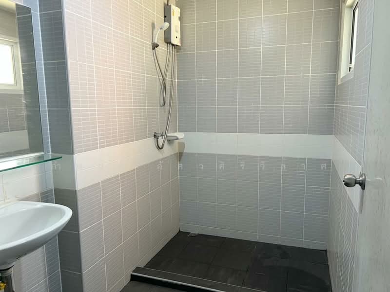 Pradya Place Ratchada-Huai Khwang condominium, Bangkok, Ratchadaphisek, Huai Khwang, Huai Khwang, Bangkok, 1 Bedroom, 35 sqm, Condo For Rent, by กำพนธ์ อัศวศิริวิลาศ, 500151180 - DDproperty.com