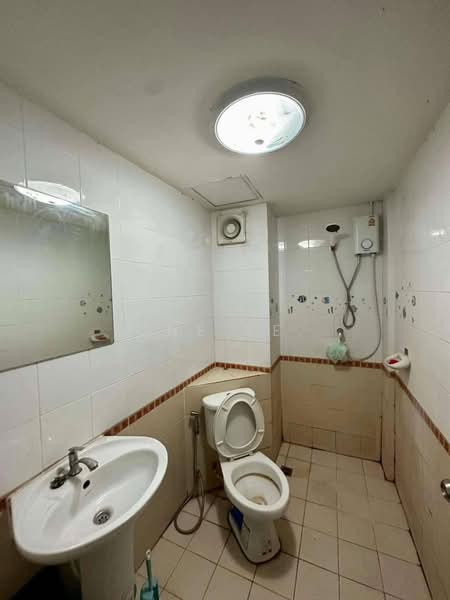 Asakan Place Ramkhamhaeng-Wongwean, Bangkok, Soi Ramkhamhaeng 147/2, Saphan Sung, Saphan Sung, Bangkok, 1 Bedroom, 26 sqm, Condo For Sale, by One Re., 500151222 - DDproperty.com