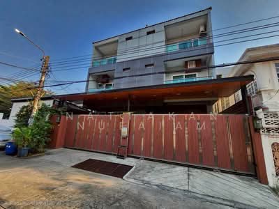 ขาย - ขาย บ้านเดี่ยว 4 ชั้น พระราม 9 ซอย 43 ต้นซอย ใกล้เดอะไนน์เพียง 700 เมตร, กรุงเทพ