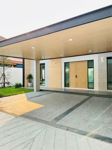 Thanasin Village, Bangkok, Nawamin Road 68, Khlong Kum, Bueng Kum, Bangkok, 3 Bedrooms, 130 sqm, Single Detached House For Sale, by Angsanaporn D, 500151253 - DDproperty.com