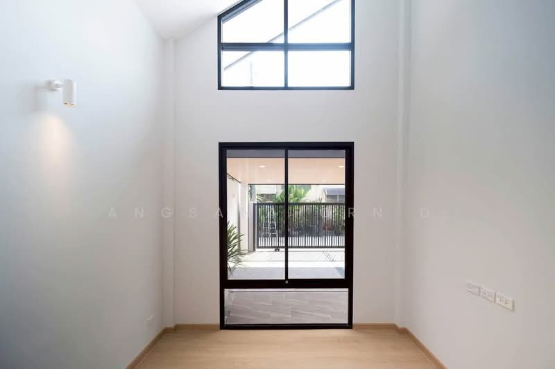 Thanasin Village, Bangkok, Nawamin Road 68, Khlong Kum, Bueng Kum, Bangkok, 3 Bedrooms, 130 sqm, Single Detached House For Sale, by Angsanaporn D, 500151253 - DDproperty.com