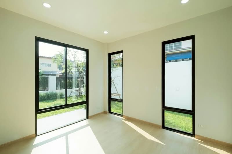 Thanasin Village, Bangkok, Nawamin Road 68, Khlong Kum, Bueng Kum, Bangkok, 3 Bedrooms, 130 sqm, Single Detached House For Sale, by Angsanaporn D, 500151253 - DDproperty.com