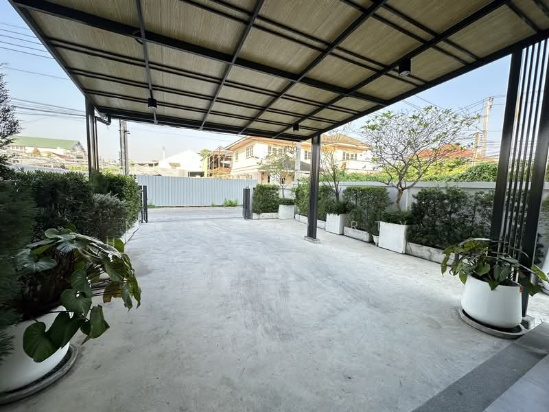 NG241 ให้เช่า ทาวน์โฮมใหม่ Cozyโชคชัย4 เหมาะอยู่อาศัย หรือทำออฟฟิศ / ธุรกิจออนไลน์ / แพ็คของ / สต็อ, Bangkok, โชคชัย4 ซฮย 72, Lat Phrao, Lat Phrao, Bangkok, 4 Bedrooms, 300 sqm, Townhouse For Rent, by NTG Property House Co.,Ltd., 500151268 - DDproperty.com