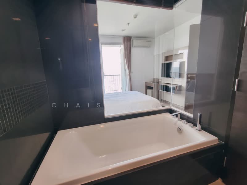 Rhythm Sathorn, Bangkok, 141 Soi Sathorn 21, Yan Nawa, Sathon, Bangkok, 1 Bedroom, 45 sqm, Condo For Sale, by Chaisin Petch, 500151278 - DDproperty.com
