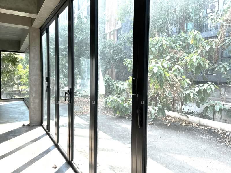 ขายที่ดินพร้อมบ้านเดี่ยว 2 ชั้น ถนนเลียบคลองประปา ต.คลองเกลือ อ.ปากเกร็ด นนทบุรี, นนทบุรี, ถนนเลียบคลองประปา, คลองเกลือ, ปากเกร็ด, นนทบุรี, 2,400 ตร.ม., ที่ดิน ขาย, โดย ศุทธดา มงคลมหาลาภ, 500151283 - DDproperty.com