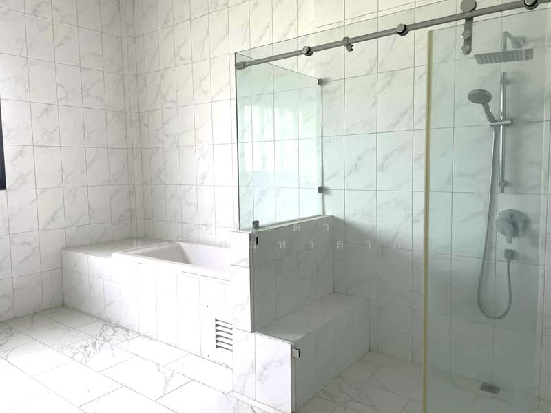 ขายที่ดินพร้อมบ้านเดี่ยว 2 ชั้น ถนนเลียบคลองประปา ต.คลองเกลือ อ.ปากเกร็ด นนทบุรี, นนทบุรี, ถนนเลียบคลองประปา, คลองเกลือ, ปากเกร็ด, นนทบุรี, 2,400 ตร.ม., ที่ดิน ขาย, โดย ศุทธดา มงคลมหาลาภ, 500151283 - DDproperty.com