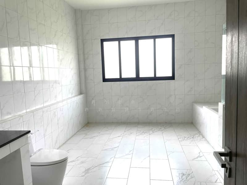 ขายที่ดินพร้อมบ้านเดี่ยว 2 ชั้น ถนนเลียบคลองประปา ต.คลองเกลือ อ.ปากเกร็ด นนทบุรี, Nonthaburi, ถนนเลียบคลองประปา, Khlong Klue, Pak Kret, Nonthaburi, , 2,400 sqm, Land For Sale, by ศุทธดา มงคลมหาลาภ, 500151283 - DDproperty.com