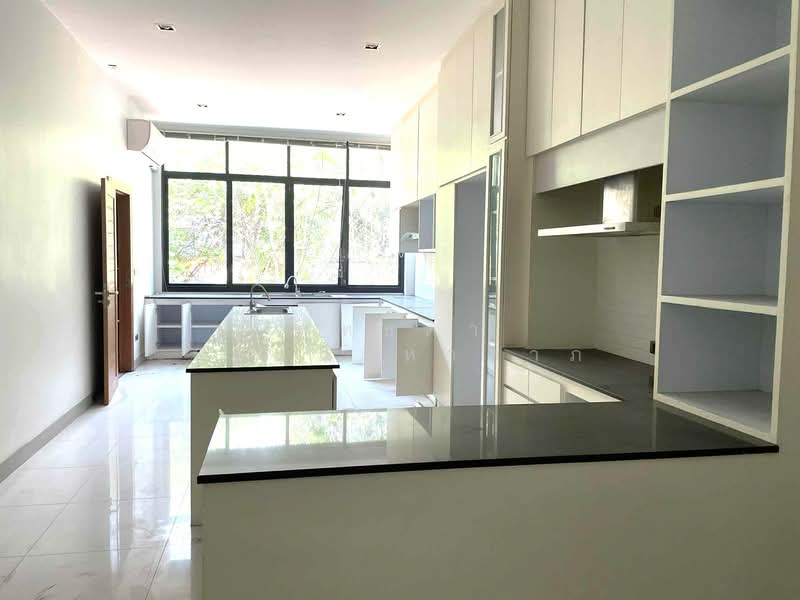 ขายที่ดินพร้อมบ้านเดี่ยว 2 ชั้น ถนนเลียบคลองประปา ต.คลองเกลือ อ.ปากเกร็ด นนทบุรี, Nonthaburi, ถนนเลียบคลองประปา, Khlong Klue, Pak Kret, Nonthaburi, , 2,400 sqm, Land For Sale, by ศุทธดา มงคลมหาลาภ, 500151283 - DDproperty.com