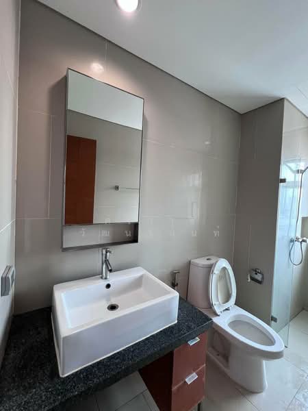 Villa Sathorn, Bangkok, 5 KrungThonBuri Road, Khlong Ton Sai, Khlong San, Bangkok, 1 Bedroom, 50 sqm, Condo For Rent, by ศราวุธ วัฒนานนท์, 500151297 - DDproperty.com