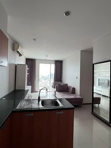 Villa Sathorn, Bangkok, 5 KrungThonBuri Road, Khlong Ton Sai, Khlong San, Bangkok, 1 Bedroom, 50 sqm, Condo For Rent, by ศราวุธ วัฒนานนท์, 500151297 - DDproperty.com