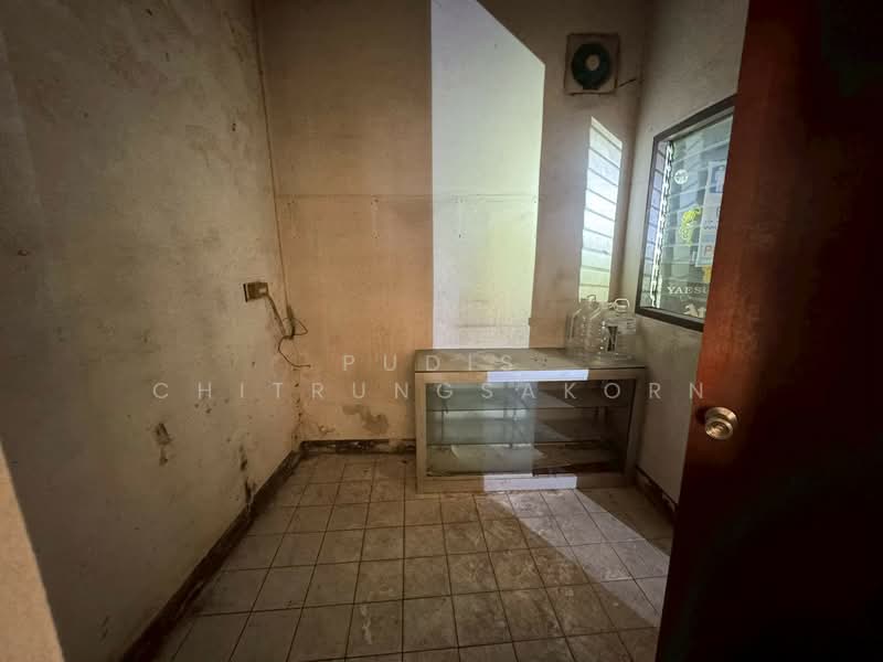 Charoen Krung | Commercial Shophouse for Rent, Bangkok, Wang Burapaphirom, Phra Nakhon, Bangkok, , 140 sqm, Shophouse For Rent, by Pudis Chitrungsakorn, 500151319 - DDproperty.com