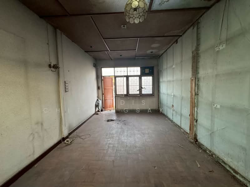 3-Storey Shophouse (1 Unit) for Rent – Ban Mo Area, Bangkok, Wang Burapaphirom, Phra Nakhon, Bangkok, , 105 sqm, Shophouse For Rent, by Pudis Chitrungsakorn, 500151329 - DDproperty.com