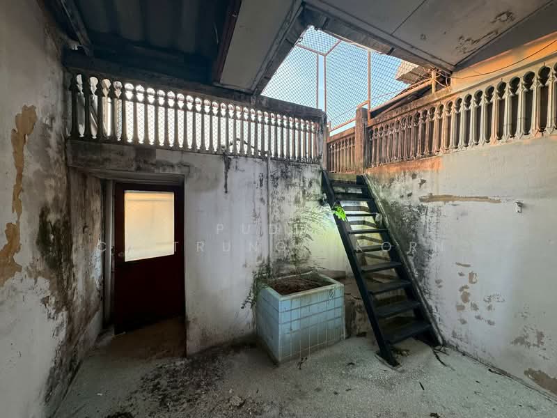 บ้านหม้อ | อาคารพาณิชย์ 1 คูหา 3 ชั้น ให้เช่า, กรุงเทพ, วังบูรพาภิรมย์, พระนคร, กรุงเทพ, 105 ตร.ม., ตึกแถว-อาคารพาณิชย์ ให้เช่า, โดย Pudis Chitrungsakorn, 500151329 - DDproperty.com