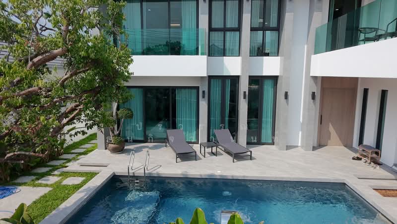 บ้านพลูวิลล่า-พัทยา สไตล์โมเดิร์น, Chon Buri (Pattaya), Nong Pru, Bang Lamung (Pattaya), Chon Buri (Pattaya), 5 Bedrooms, 330 sqm, Villa For Sale, by ปรวรรณ ธนกิจวานนท์, 500151345 - DDproperty.com