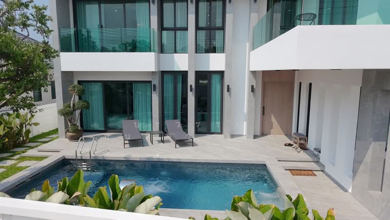 ขาย - บ้านพลูวิลล่า-พัทยา สไตล์โมเดิร์น, ชลบุรี