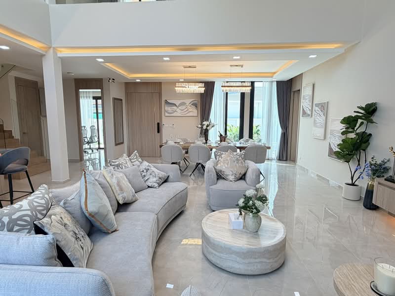 ขาย - บ้านพลูวิลล่า-พัทยา สไตล์โมเดิร์น, ชลบุรี