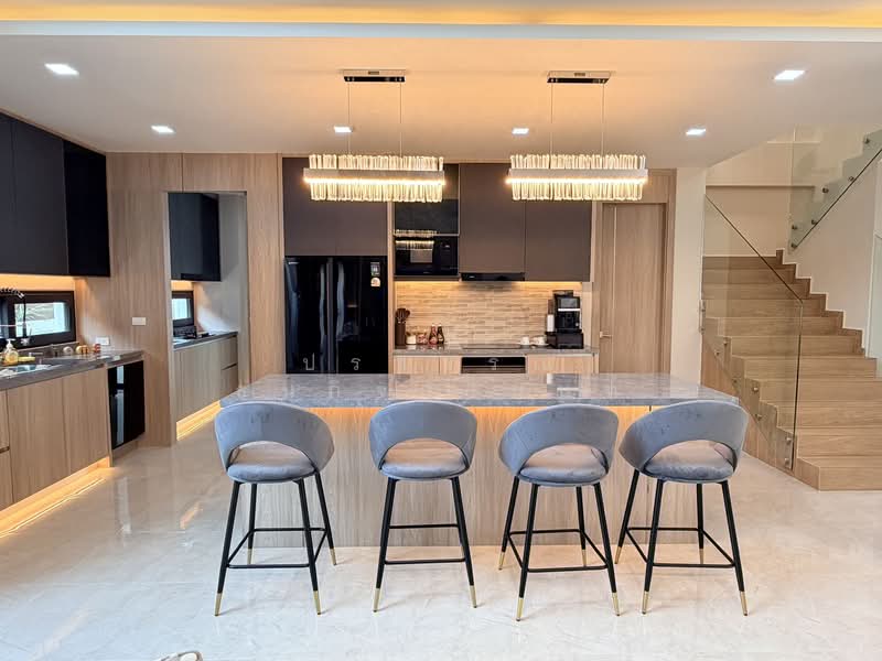 บ้านพลูวิลล่า-พัทยา สไตล์โมเดิร์น, Chon Buri (Pattaya), Nong Pru, Bang Lamung (Pattaya), Chon Buri (Pattaya), 5 Bedrooms, 330 sqm, Villa For Sale, by ปรวรรณ ธนกิจวานนท์, 500151345 - DDproperty.com