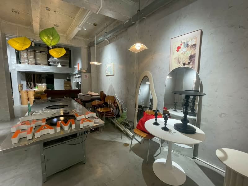 For Rent - Commercial Space for Rent – Yaowarat (Ground Floor Only), Bangkok