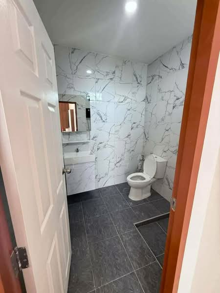 2 Bedroom House for sale in Bang Saray Sattahip, Chon Buri (Pattaya), Bang Sa-re, Sattahip, Chon Buri (Pattaya), 2 Bedrooms, 168 sqm, Single Detached House For Sale, by PLC Real Estate, 500151412 - DDproperty.com