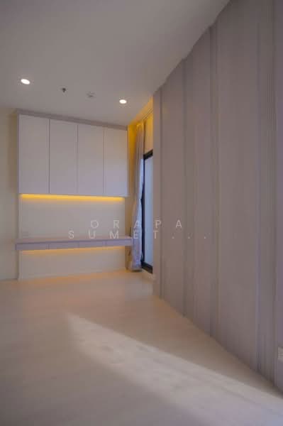 Mazarine Ratchayothin, Bangkok, Soi Phahonyothin 30, Phahonyothin Road, Chan Kasem, Chatuchak, Bangkok, 2 Bedrooms, 43 sqm, Condo For Sale, by Orapa Sumetheesirisakul, 500151433 - DDproperty.com