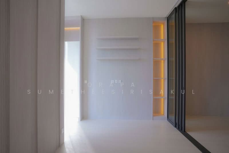 Mazarine Ratchayothin, Bangkok, Soi Phahonyothin 30, Phahonyothin Road, Chan Kasem, Chatuchak, Bangkok, 2 Bedrooms, 43 sqm, Condo For Sale, by Orapa Sumetheesirisakul, 500151433 - DDproperty.com