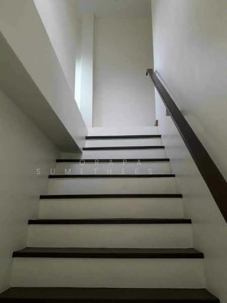 บ้าน 4-ห้องนอน, กรุงเทพ, บางจาก, พระโขนง, กรุงเทพ, 190 ตร.ม., บ้านเดี่ยว ขาย, โดย Orapa Sumetheesirisakul, 500151441 - DDproperty.com