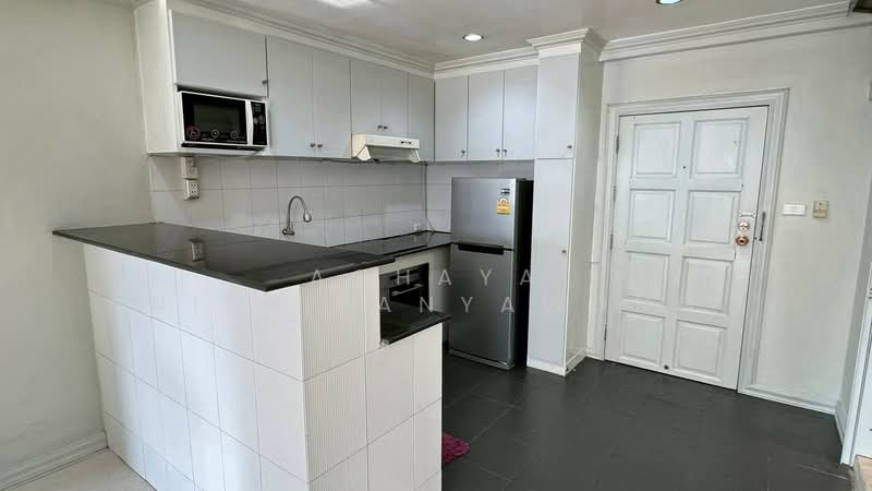 Saranjai Mansion, Bangkok, Soi Sukhumvit 6, Khlong Toei, Khlong Toei, Bangkok, 1 Bedroom, 70 sqm, Condo For Rent, by Achaya Nithipanyawong, 500151459 - DDproperty.com