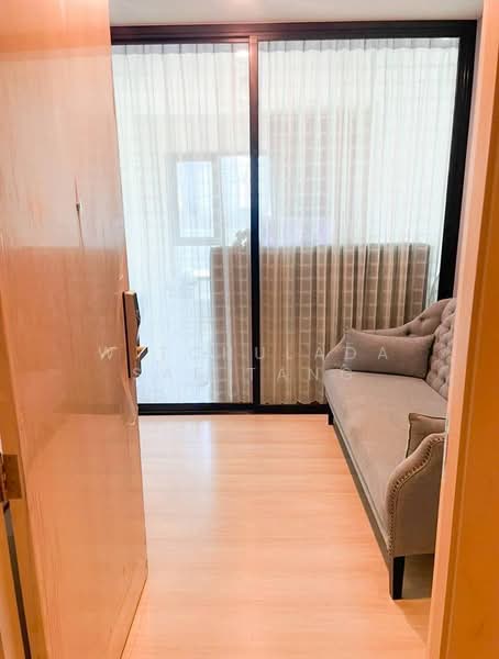 Life Asoke, Bangkok, Asoke-Dindang Road, Bang Kapi, Huai Khwang, Bangkok, 1 Bedroom, 29 sqm, Condo For Rent, by Witchulada Sae Tang, 500151505 - DDproperty.com